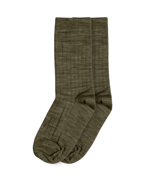 The Menique merino rib crew socks for kids in color green.