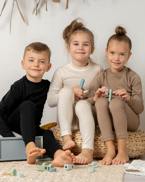 Kinder 160 Langarm & Hose 2-teilig Beige