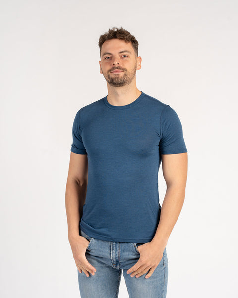 The menique men's 160 Merino wool T-Shirt in denim color.