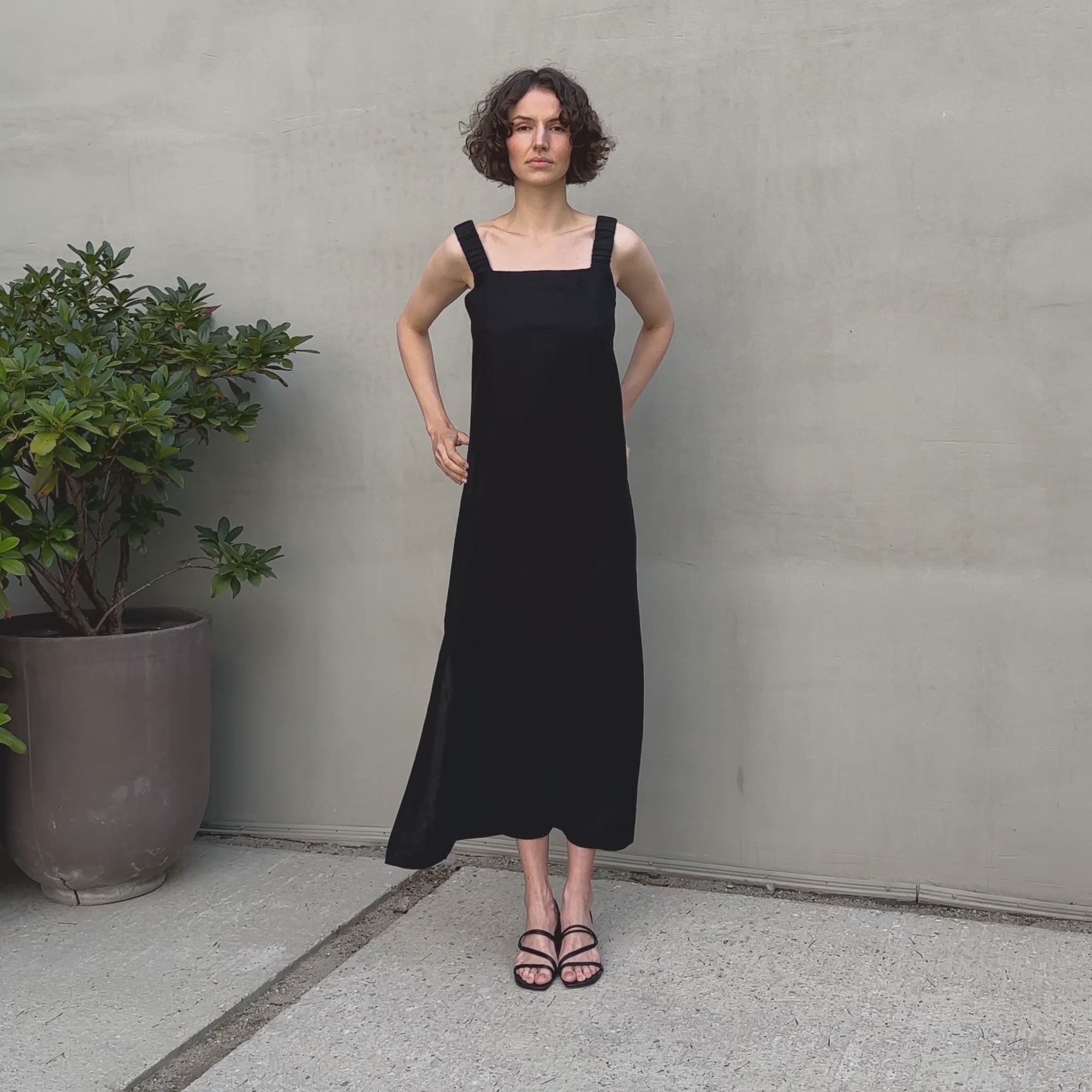 Leinen Maxi Latzkleid Fiona